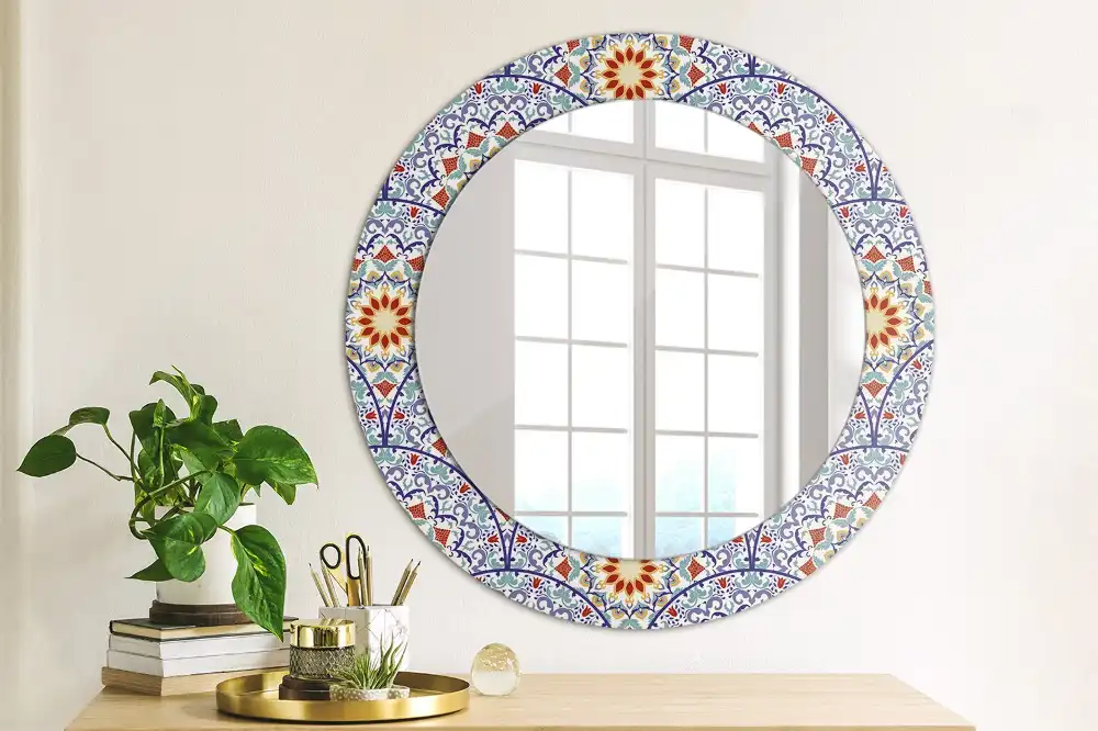 Round printed mirror Oriental composition