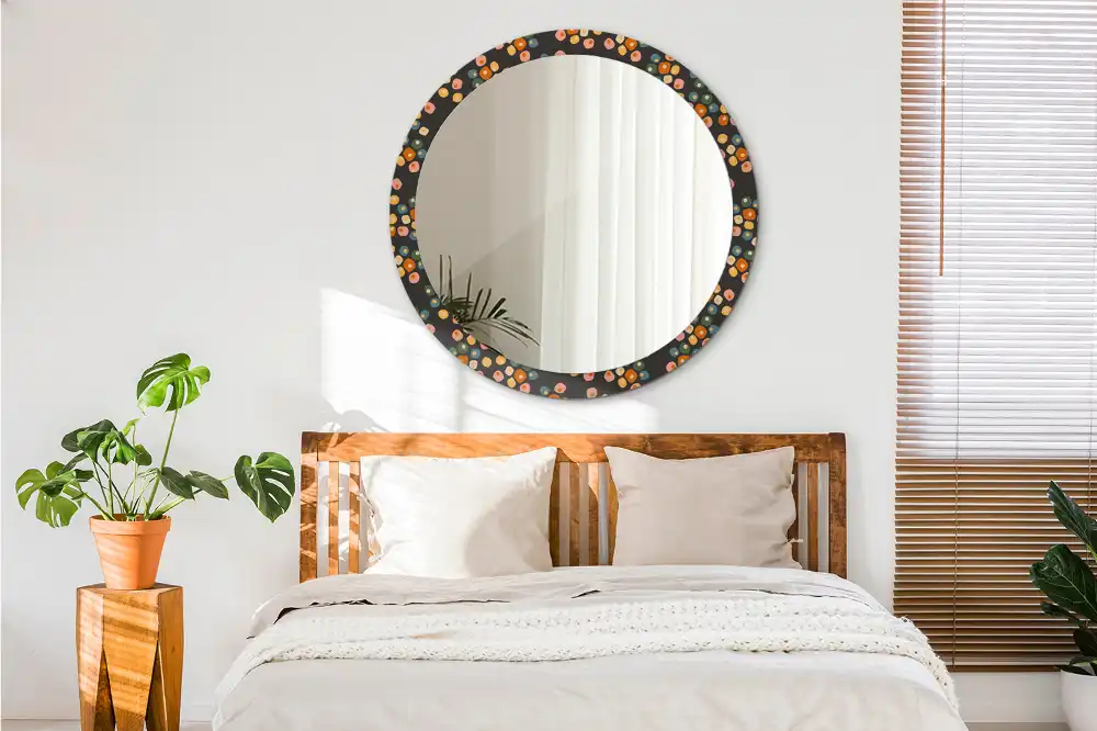 Round mirror frame with print Flower dots