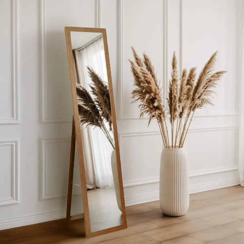 Standing mirror in an oak-colour frame