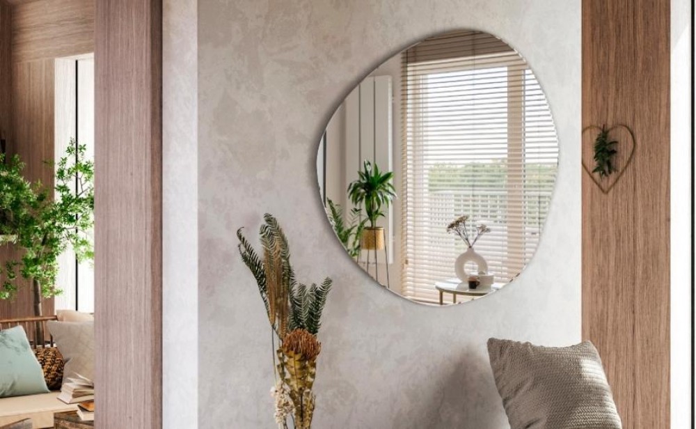 hallway mirror