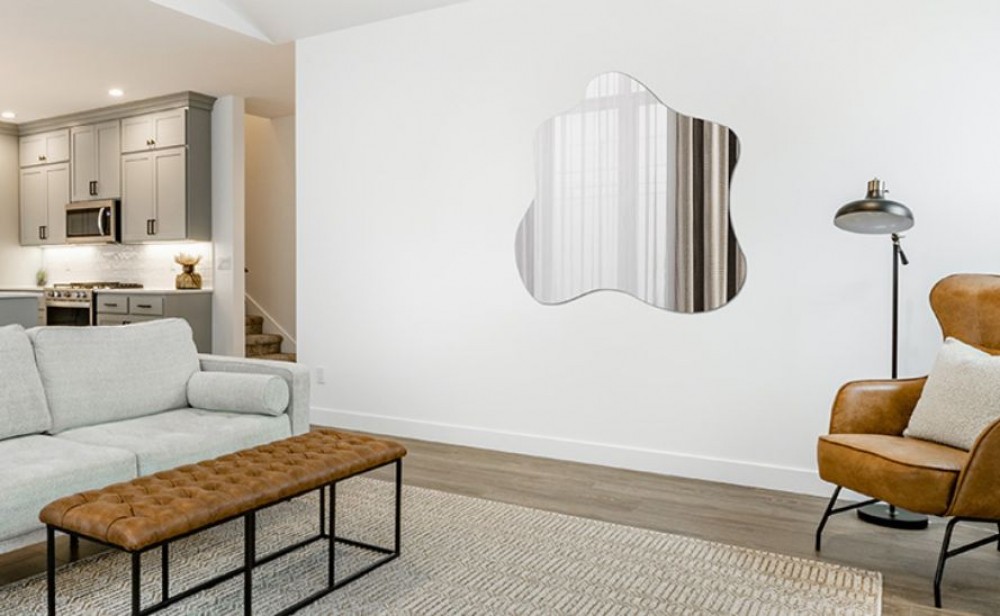 How to choose a mirror for your interior