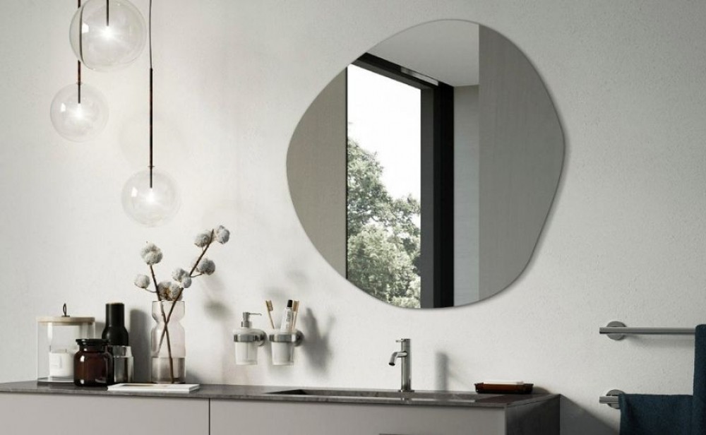 Bathroom mirror above the washbasin - how to choose the perfect model for your space