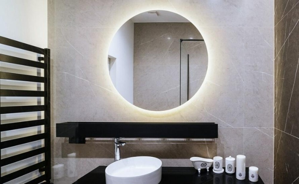interior magnifying mirror
